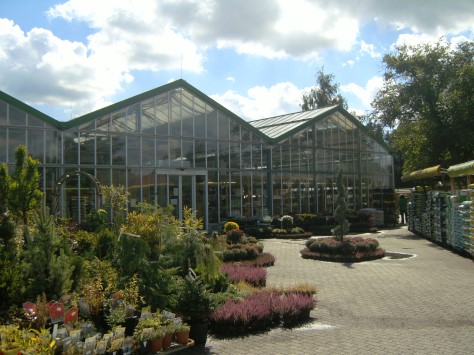 Planungsbro-Architekturbro-Bauplanungsbro-Ingenieurbro|Architekten-und-Ingenieurleistungen-aus-Chemnitz-Sachsen/Bild:Gartenangebotsbereich-BayWa-Baumarkt-in-Dbeln-Sachsen/Fotograf:Dipl.-Ing.-Andreas-Mller