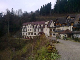 Architekten-und-Ingenieurleistungen-aus-Chemnitz-Sachsen/Bild:Naturhotel-und-Seminarzentrum-Steinschaler-Drfl-in-Frankenfels-Niedersterreich/Fotograf:Dipl.-Ing.-Andreas-Mller