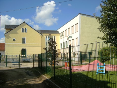 Planungsbro-Architekturbro-Bauplanungsbro-Ingenieurbro|Architekten-und-Ingenieurleistungen-aus-Chemnitz-Sachsen/Bild:KiTa-Zwergenstbchen-Kindergarten-in-Ebersbach/Fotograf:Dipl.-Ing.-Andreas-Mller