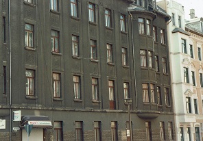 Architekten-und-Ingenieurleistungen-aus-Chemnitz/Denkmalschutzgerechte-Sanierung-historisches-Mehrfamilienwohnhaus-Ecke-Hainstrasse-Glockenstrasse-Chemnitz-Sachsen/Fotograf:Dipl.-Ing.-Andreas-Mller