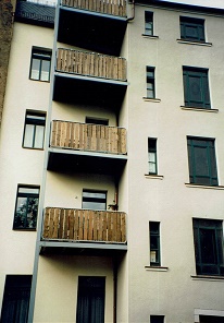 Architekten-und-Ingenieurleistungen-aus-Chemnitz/Bild:Denkmalschutzgerechte-Sanierung-historisches-Mehrfamilienwohnhaus-Zeissstrasse-Chemnitz-Sachsen/Fotograf:Dipl.-Ing.-Andreas-Mller
