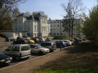 Architekten-und-Ingenieurleistungen-aus-Chemnitz-Sachsen/Bild:Bild-gro:Verwaltungsgebude-Leipziger-Strasse-in-Freiberg-Landratsamt-Mittelsachsen/Fotograf:Dipl.-Ing.-Andreas-Mller